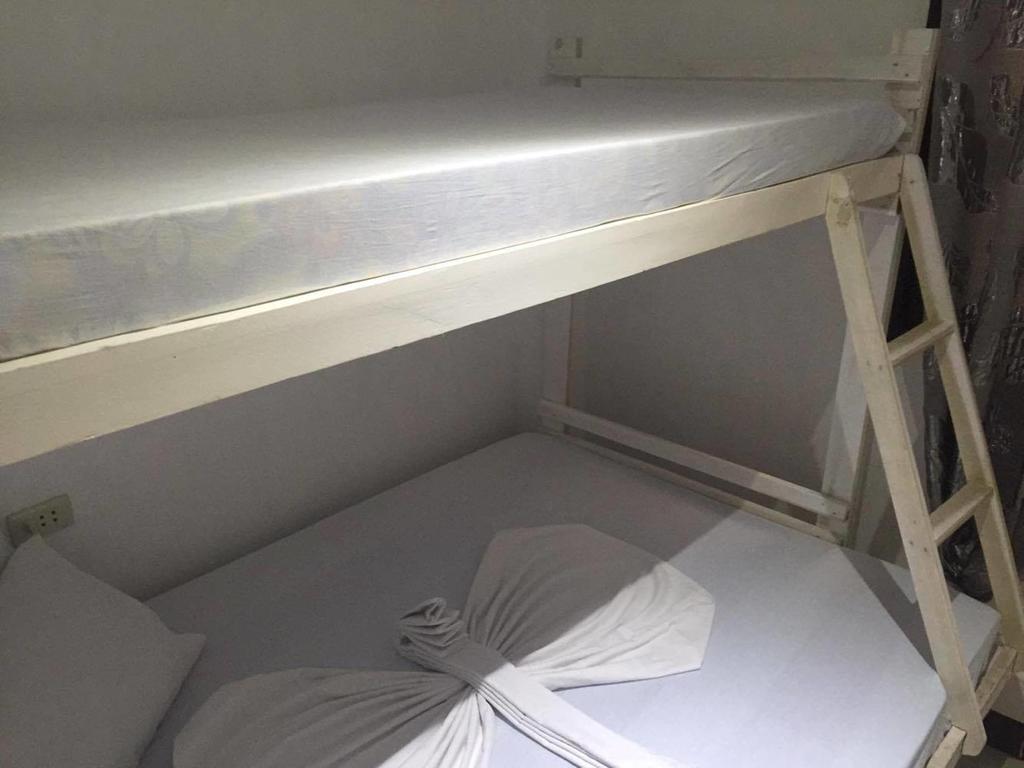 Alexzus Backpackers Travel Lodge El Nido Kültér fotó