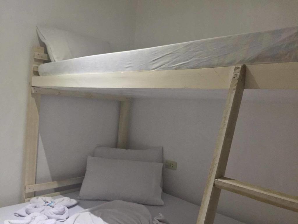 Alexzus Backpackers Travel Lodge El Nido Kültér fotó