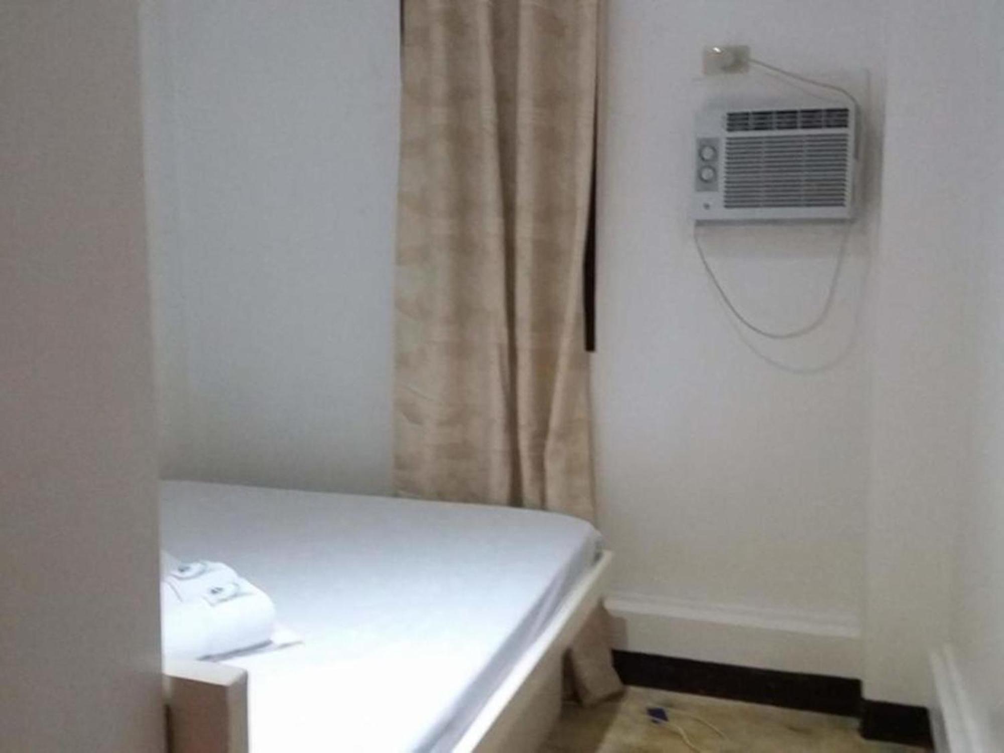 Alexzus Backpackers Travel Lodge El Nido Kültér fotó